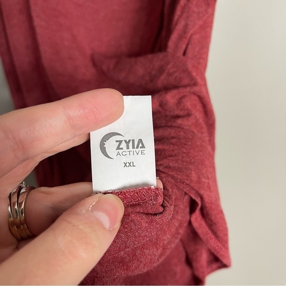 Zyia Red Twist Tank Size XXL Scoop Back Work Out Tank Top Activewear Athleisure - Picture 4 of 8